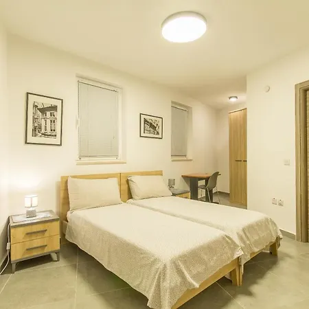 Apartment Central Bright & Modern 2 Bdr Apart - Happy Gzira