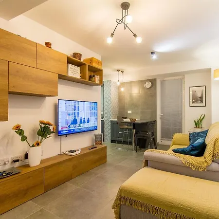 Central Bright & Modern 2 Bdr Apart - Happy * Gzira